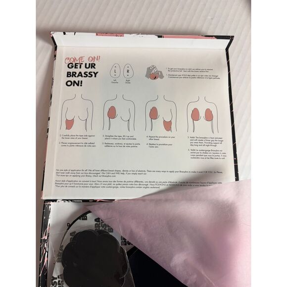 SET OF 2 of Brassy Bra Adhesive Bras black Color,‎ Size C/D NWT - Picture 5 of 6